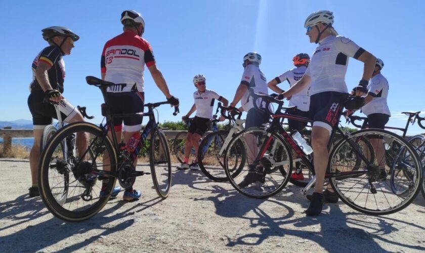 Dans le Var, une matinée tranquille avec les cyclotouristes de Bandol