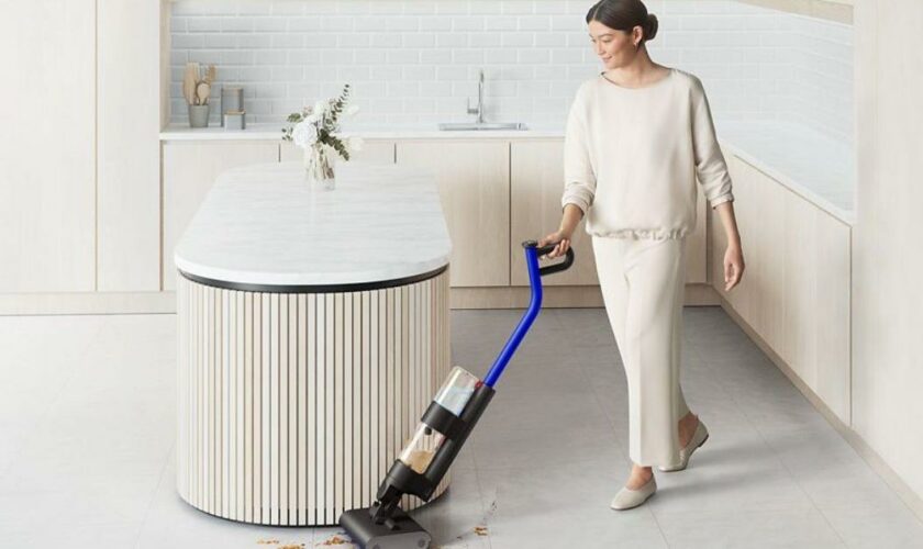 Découvrez la dernière technologie de nettoyeur de sol Dyson