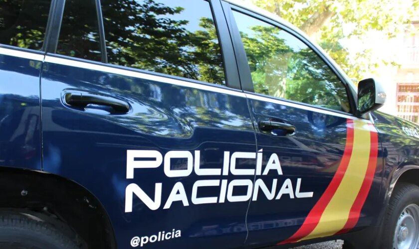 Detenido un joven por amenazar a otro con una pistola en una discoteca del Puerto de Sagunto