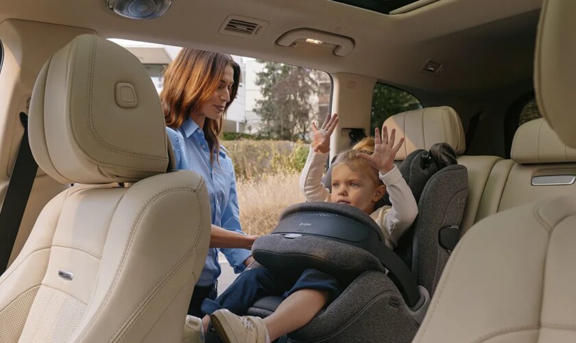 El gran cambio que llega a las sillitas infantiles de coche en septiembre