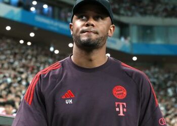 FC Bayern München mit Vincent Kompany: Wer nicht mitzieht, gerät in sein Visier