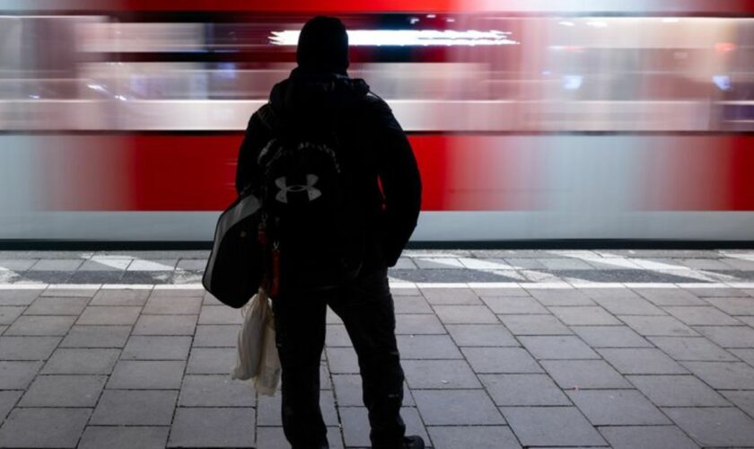 Seit Dezember 2023 sind die Münchner S-Bahnen auf der Stammstrecke mit flexiblen Abfahrtszeiten unterwegs. (Archivbild) Foto: Sv