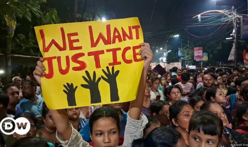 India protests: Modi calls for justice after medic is killed