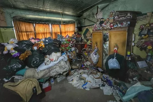 Inside abandoned home filled with teddies that urban explorer said was 'creepiest he's ever visited'