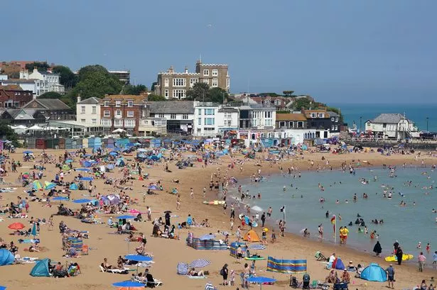 Instagrammers are ruining Britain's most photographed beach with very 'foul' act