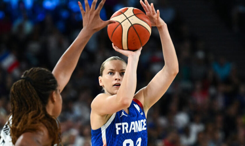 JO 2024 - Basket : les Bleues surclassent l'Allemagne avec une grande Marine Johannès