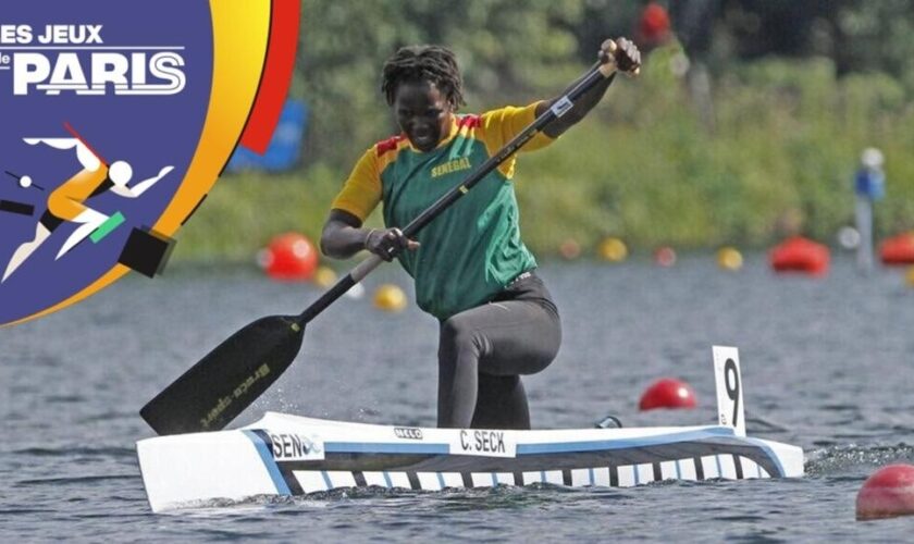 JO 2024 : Combe Seck, porte-drapeau du Sénégal et championne d'Afrique de canoë