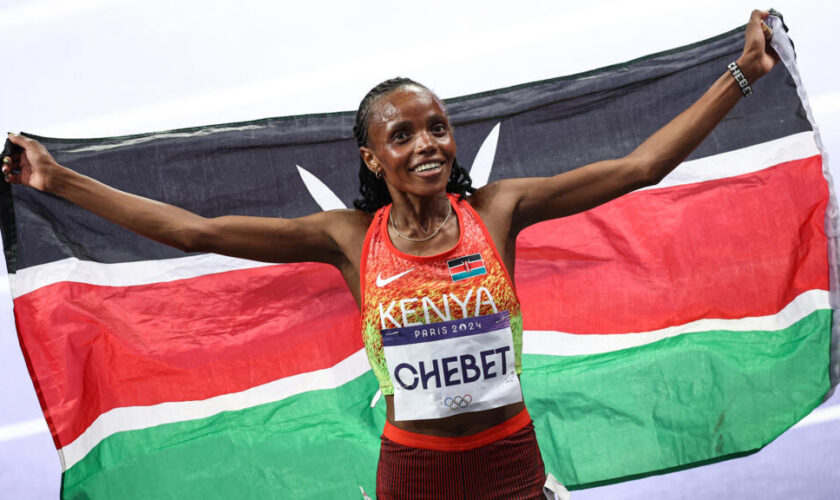 JO 2024 : la Kényane Beatrice Chebet s'offre une 2e médaille d'or avec le 10 000 m