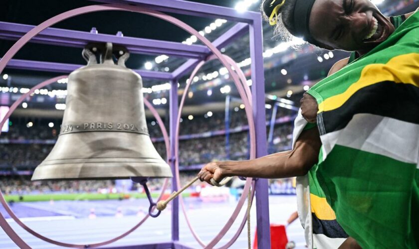 JO Paris 2024 : à quoi sert la cloche que sonnent les athlètes vainqueurs au Stade de France ?