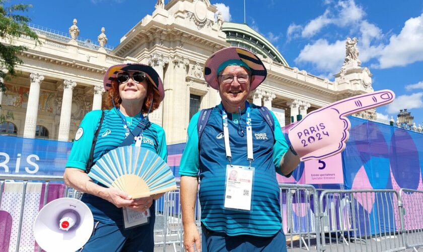 JO Paris 2024 : les volontaires veulent prolonger la parenthèse enchantée des Jeux