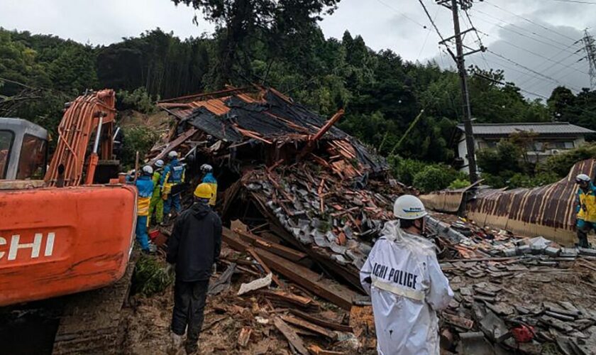 Japon : dizaines de blessés, bâtiments endommagés… le très puissant typhon Shanshan frappe l’île de Kyushu