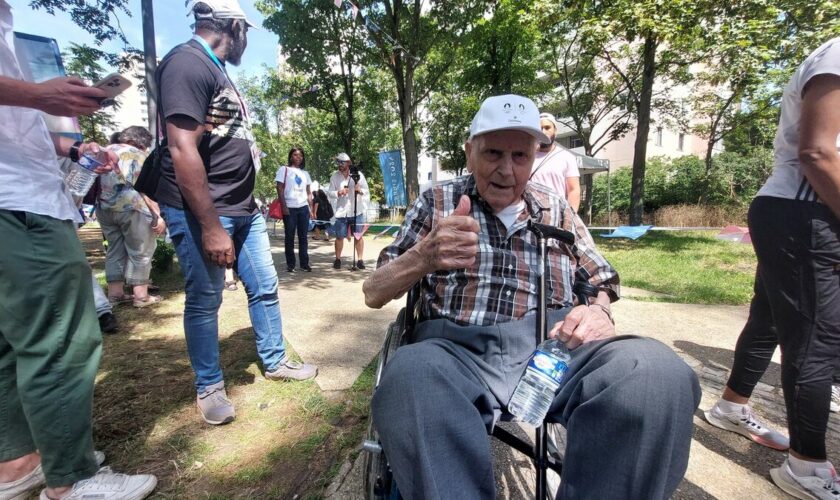 « Je regarde tout ce que je peux » : Charles Coste, champion olympique de 100 ans et spectateur numéro 1 des JO