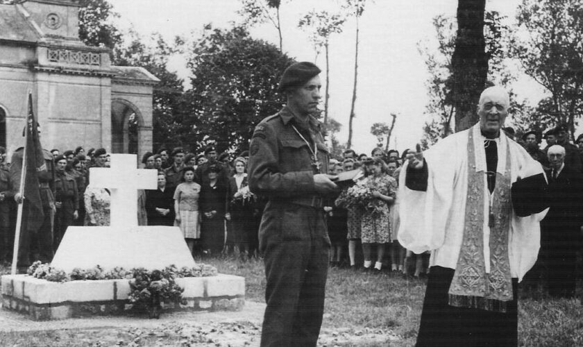 L’abbé René de Naurois, résister entre Ciel et terre