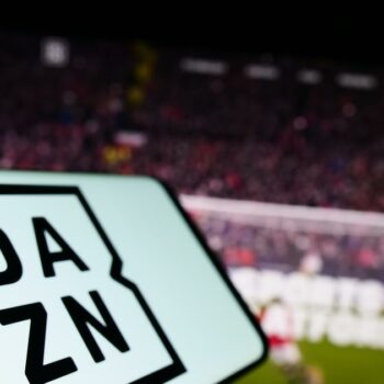 Ligue 1 : «En six mois, nous espérons atteindre 1,5 million d'abonnés», le patron de DAZN s’explique et évoque un «prix juste»