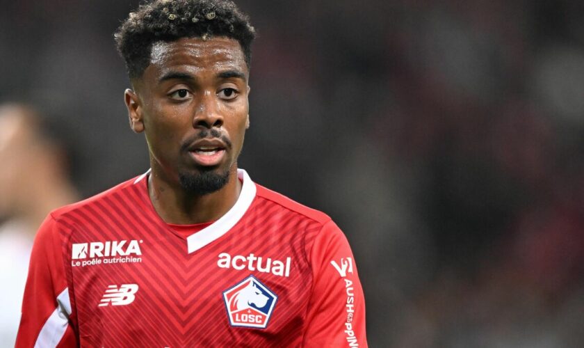 Ligue 1 : inquiétude pour le Lillois Angel Gomes, soigné en urgence après un violent choc contre Reims