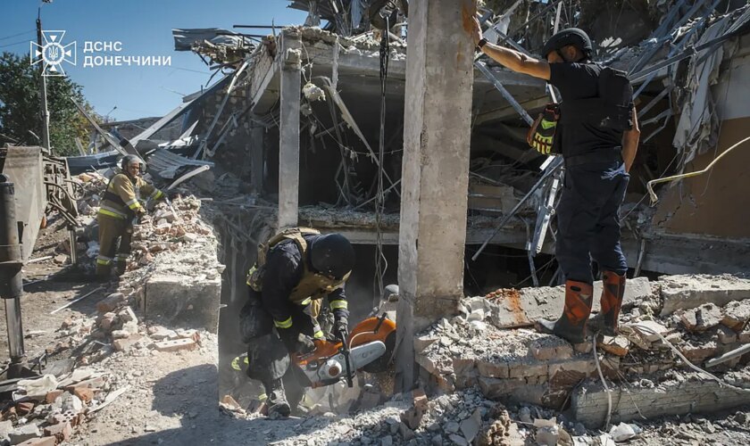 Los ataques rusos en Ucrania este domingo dejan al menos cuatro muertos y 37 heridos