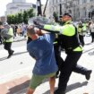 Más de 90 personas detenidas en Reino Unido por las protestas ultraderechistas contra el Islam y la inmigración ilegal