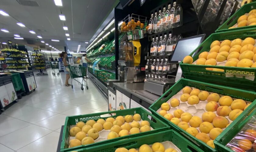 Mercadona indica el origen de los melocotones que vende en sus supermercados en verano