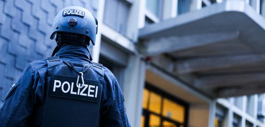 Messerattacke von Solingen: Polizei nimmt mutmaßlichen Attentäter von Solingen fest