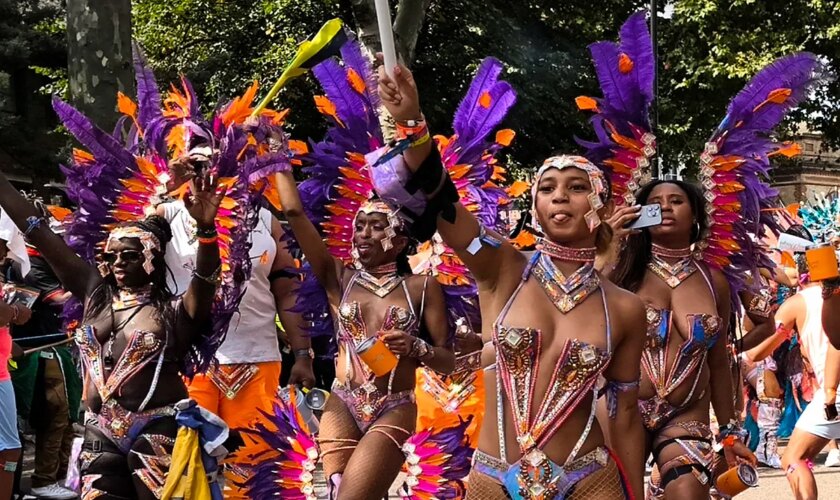 Mueren dos personas que resultaron heridas con navaja durante el carnaval de Notting Hill en Londres