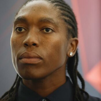 «Nous ne pouvons pas contrôler la nature» : athlète hyperandrogène, Caster Semenya prend la défense de l’Algérienne Imane Khelif