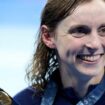 Olympia 2024: Katie Ledecky gewinnt im Schwimmen ihre neunte Goldmedaille