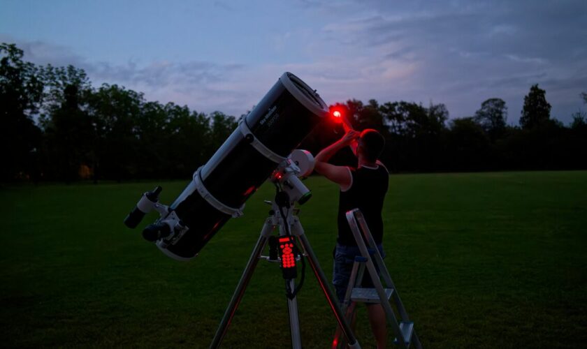 « On va voir Saturne ? » : une Nuit des étoiles sous le signe de l’émerveillement