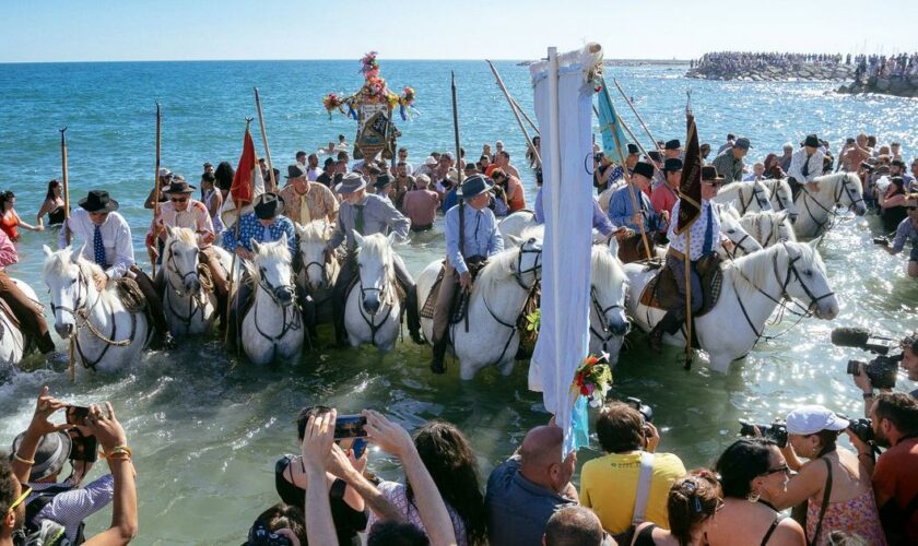 Pèlerinages, processions : enquête sur le grand retour de la piété populaire