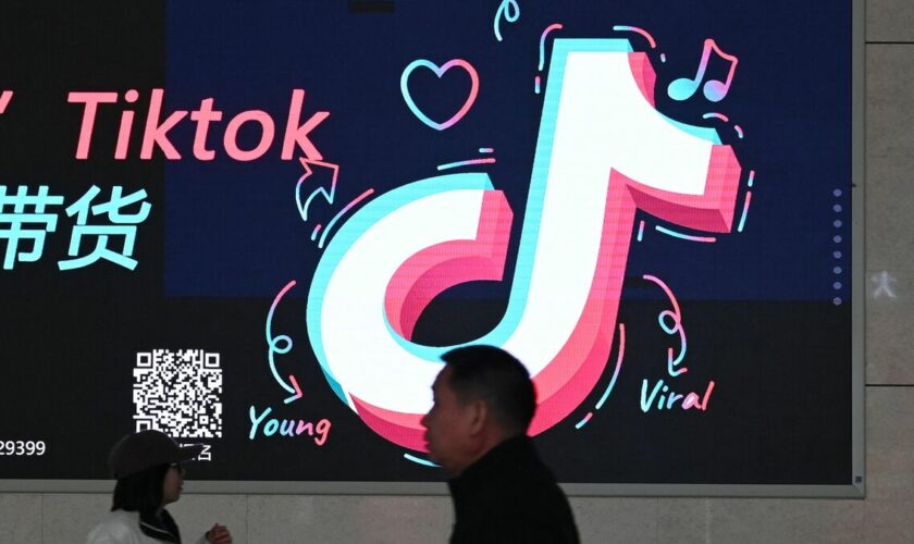 Protection des mineurs : déjà menacé d’interdiction, TikTok de nouveau poursuivi en justice aux États-Unis