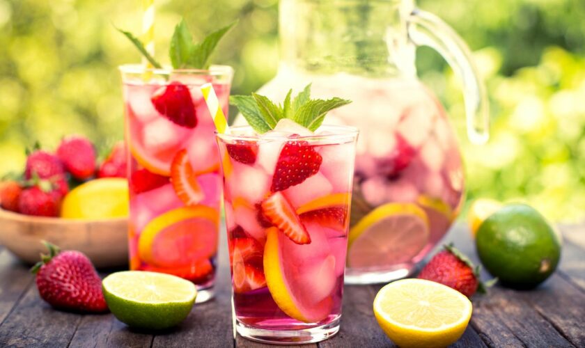 Rezept für den Sommer: Alkoholfreier Erdbeer-Cocktail – leckerer Drink mit wenigen Zutaten