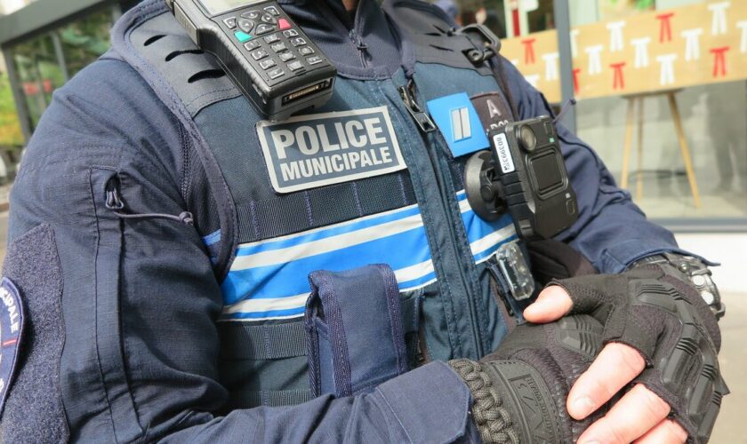 Seine-et-Marne : un policier municipal dans le coma après un accident lors d’une intervention routière