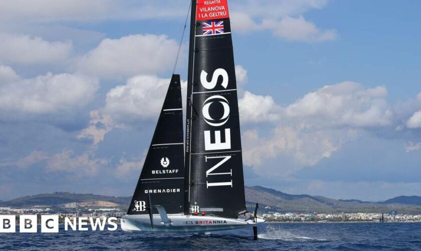 Sir Ben Ainslie robbed ahead of Americas Cup race