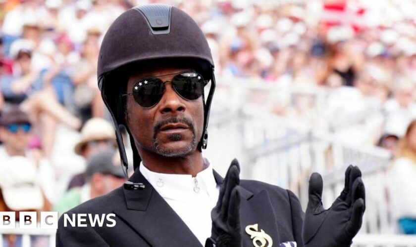 Snoop Dogg: America's cheerleader at the Olympics