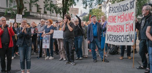 Solingen: So liefen die Demonstrationen nach dem Anschlag