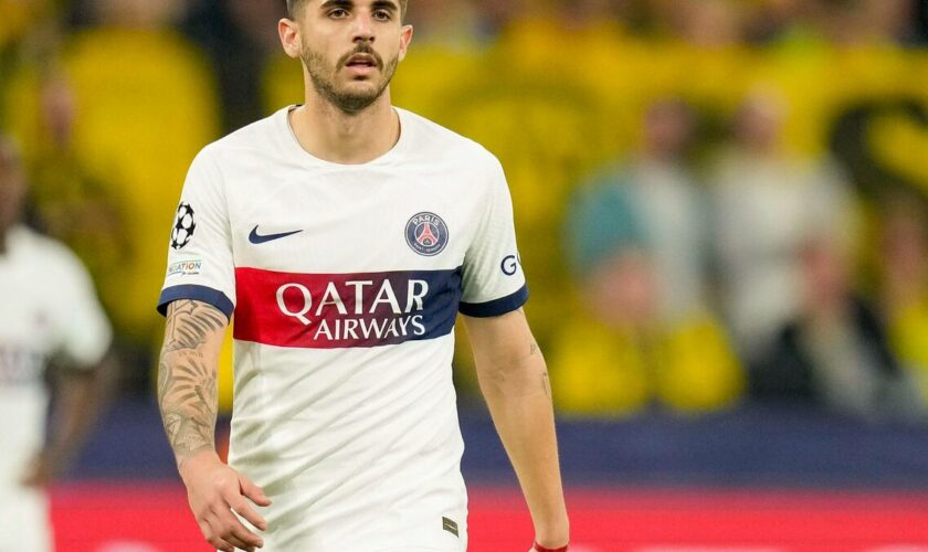 Sturm Graz-PSG : Lucas Beraldo, touché à la cheville gauche