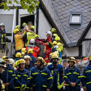 Teile eines Hotels in Kröv an der Mosel eingestürzt