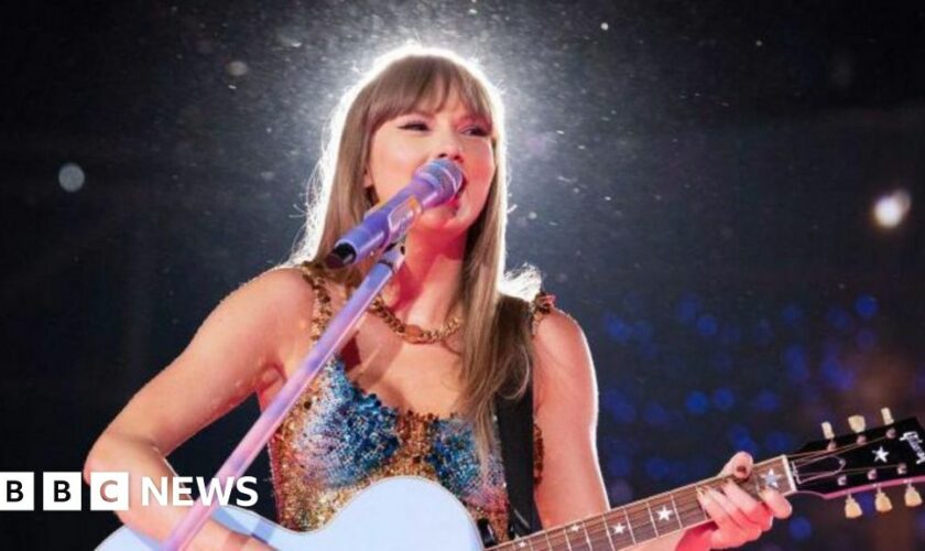 Two held in Vienna over Taylor Swift concert threat