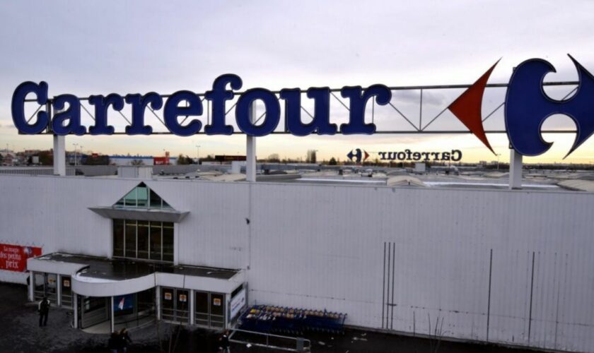 Val-d’Oise : 20 000 euros d’amende pour un magasin Carrefour qui vendait du pain congelé en utilisant l’appellation « boulanger »