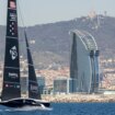 Vivir la Copa América desde dentro del campo de regatas «volando» en un hydroboat a 100 km/h