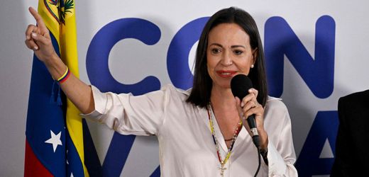 Wahl in Venezuela: Oppositionsführerin Machado hält sich in Todesangst versteckt