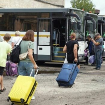 Flüchtende Menschen in Kursk