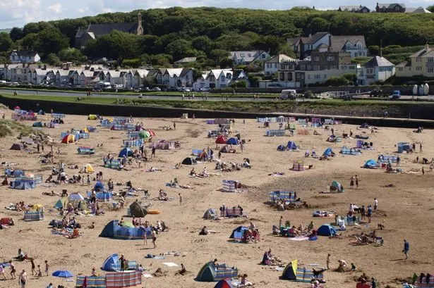 ‘Best beach’ town has epic tidal pool perfect for wild swimming