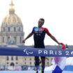 EN DIRECT - Jeux paralympiques : le porte-drapeau Alexis Hanquinquant remporte l’or en triathlon, quatrième médaille française du jour dans la discipline