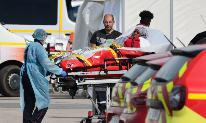 Au moins douze personnes sont mortes en tentant de traverser la Manche près de Boulogne-sur-Mer