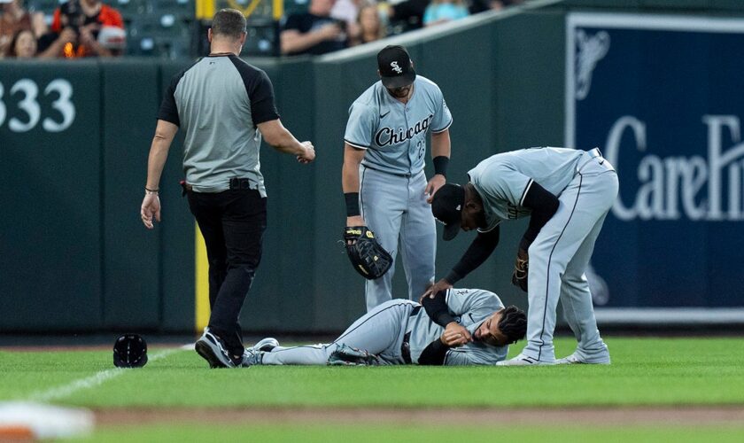 White Sox drop 109th game as calamitous play underscores season