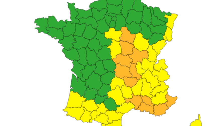 Météo France place 12 départements en vigilance orange pluie et orages