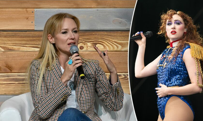 Jewel says stalker once left firebombs outside her house, defends Chappell Roan's criticism of 'creepy' fans