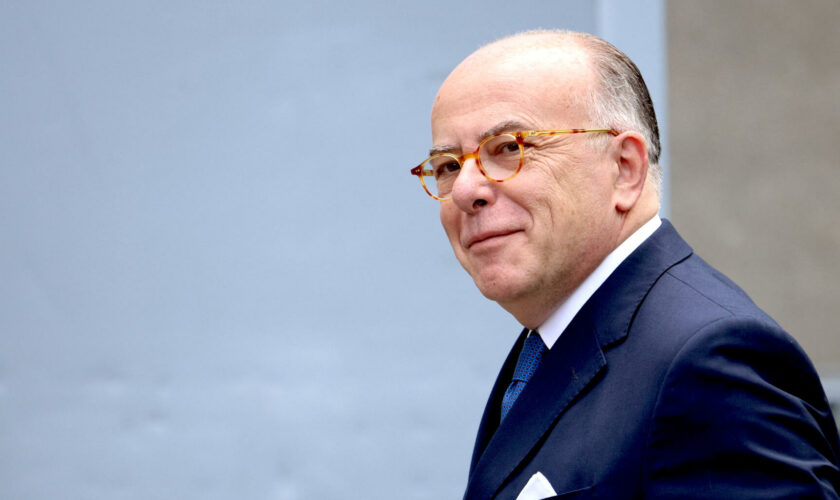 Bernard Cazeneuve Premier ministre ? Il se redit « prêt à assumer ses responsabilités » pour Matignon