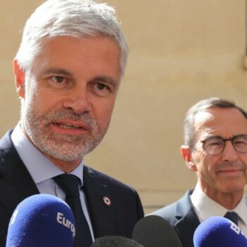 Laurent Wauquiez et Bruno Retailleau (d) à Matignon, à Paris le 6 septembre 2024