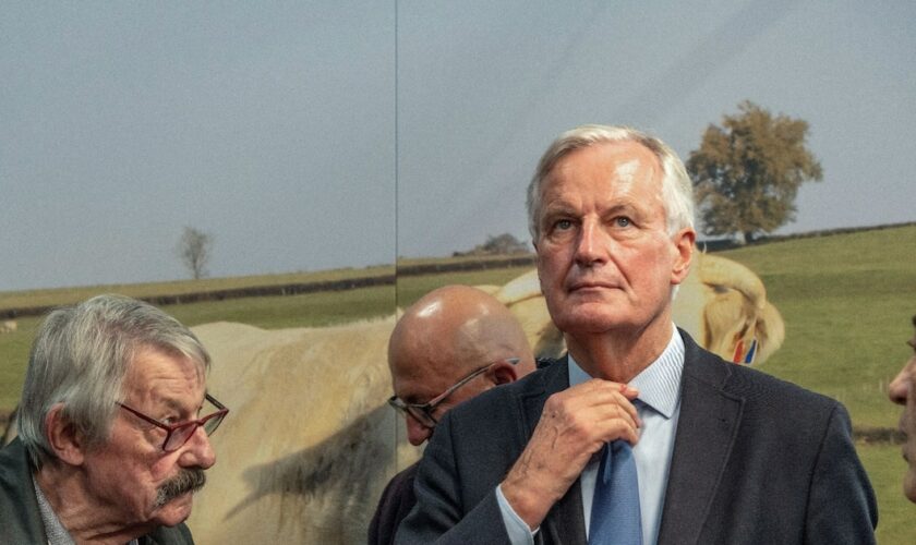 Michel Barnier lors d'une visite au Sommet de l'élevage à Cournon-d'Auvergne, près Clermont-Ferrand, le 7 octobre 2021